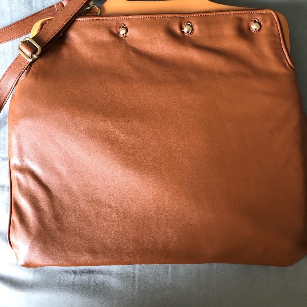 🌺 Deesign by Dee Ocleppo Hilfiger Bag 🌺 - Picture 5 of 8